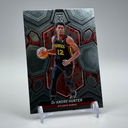 De'Andre Hunter – 2023-24 Panini Mosaic Base #16 – Atlanta Hawks - front